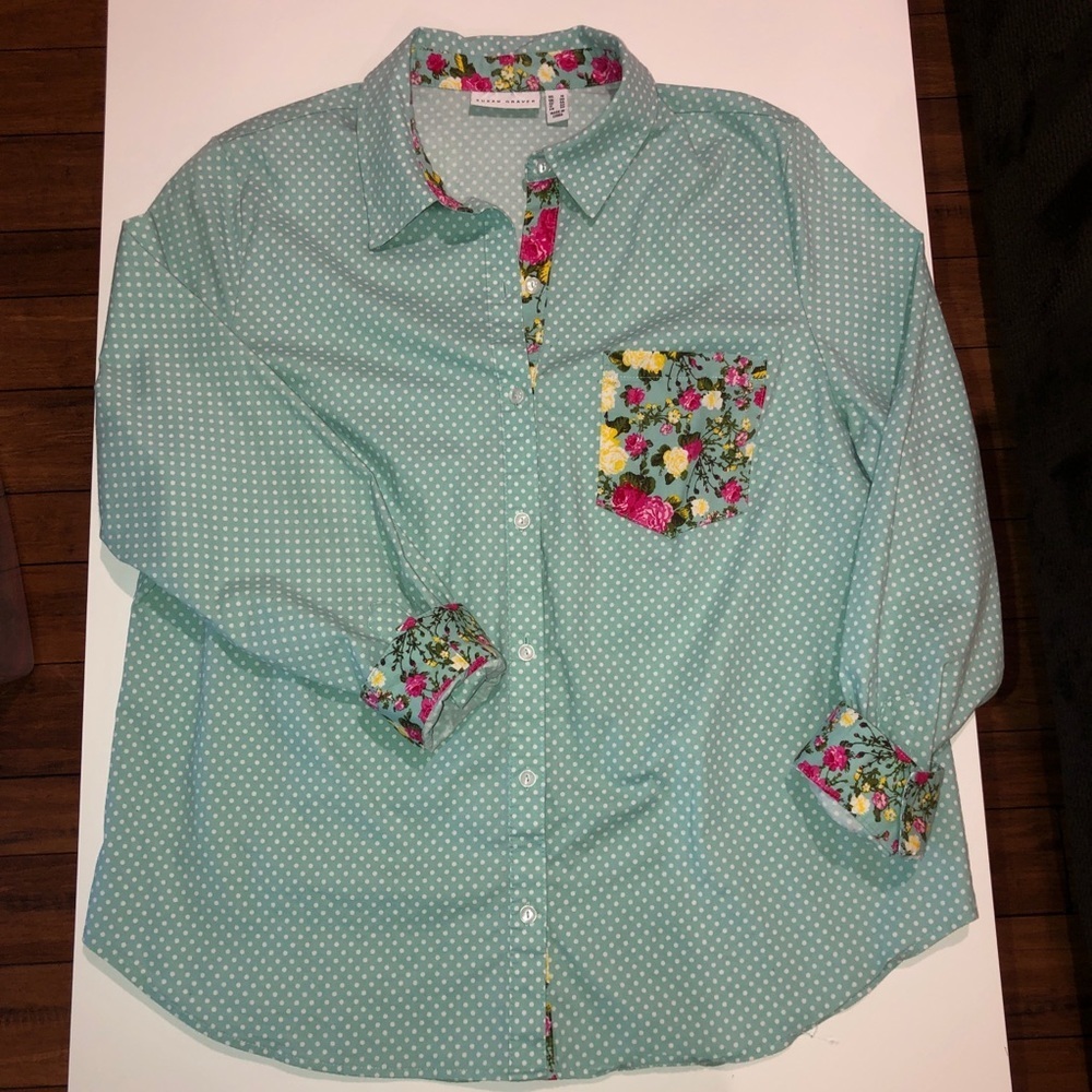 Susan Graver Mint Polka Dot Floral Shirt Contrast